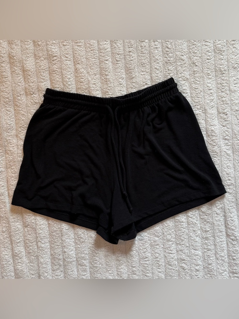 Aritzia x Wilfred Free Black Longe Shorts Elasticated Drawstring WaistBand S
